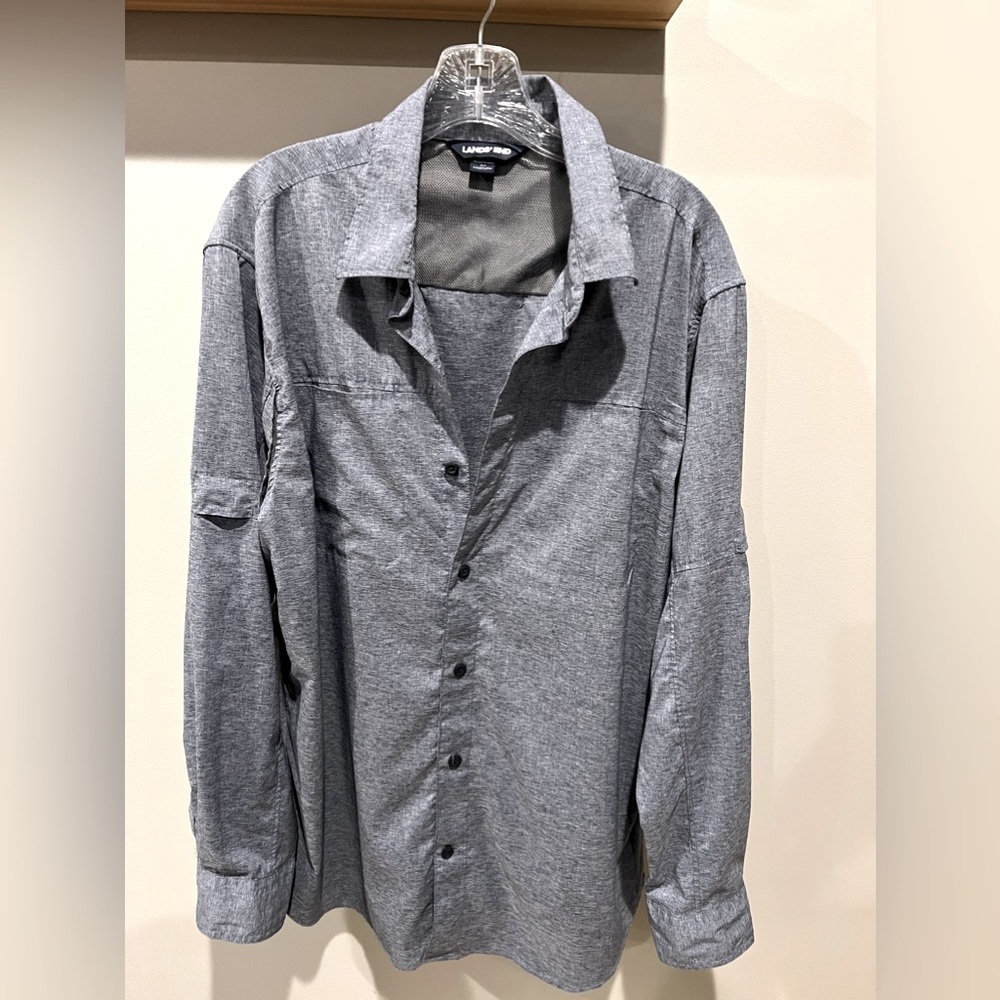 Lands End Men’s Button Down.Size large/42-44